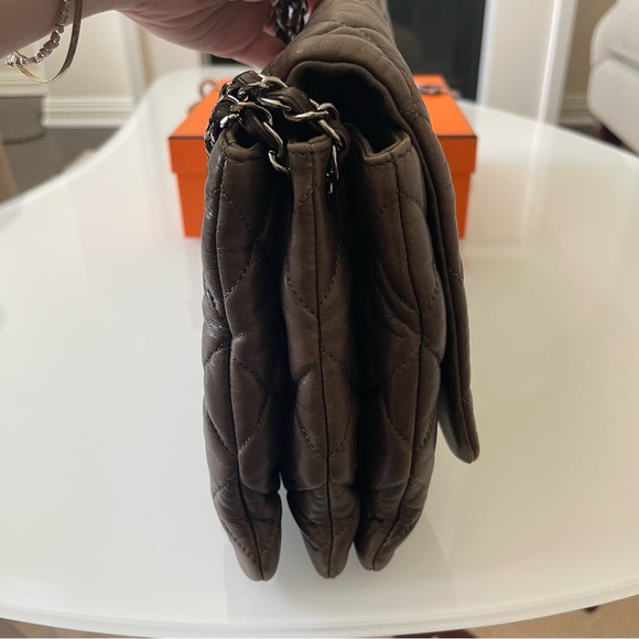 Authentic CHANEL Lambskin Double Chain Single Flap Maxi Size Handbag - Picture 10 of 16